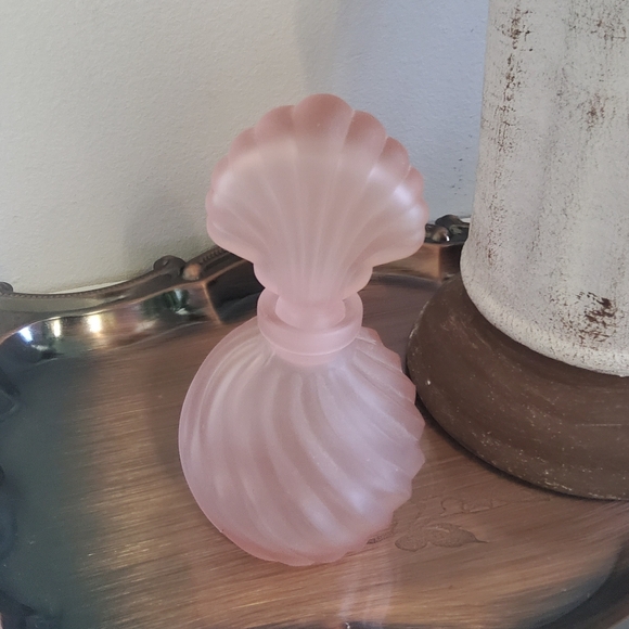 Vintage Pink Frosted Satin Glass Perfume Bottle - Picture 2 of 5
